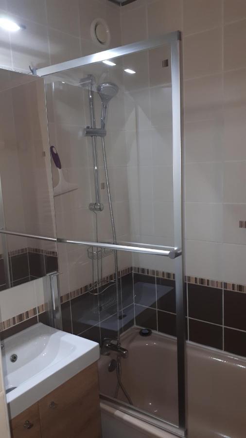 סן-לארי-סולאן Hameau Des Thermes - Appartement Rez De Chaussee מראה חיצוני תמונה